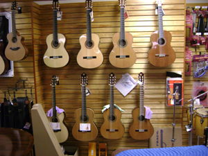 ALHAMBRA CLASSICAL GUITARS